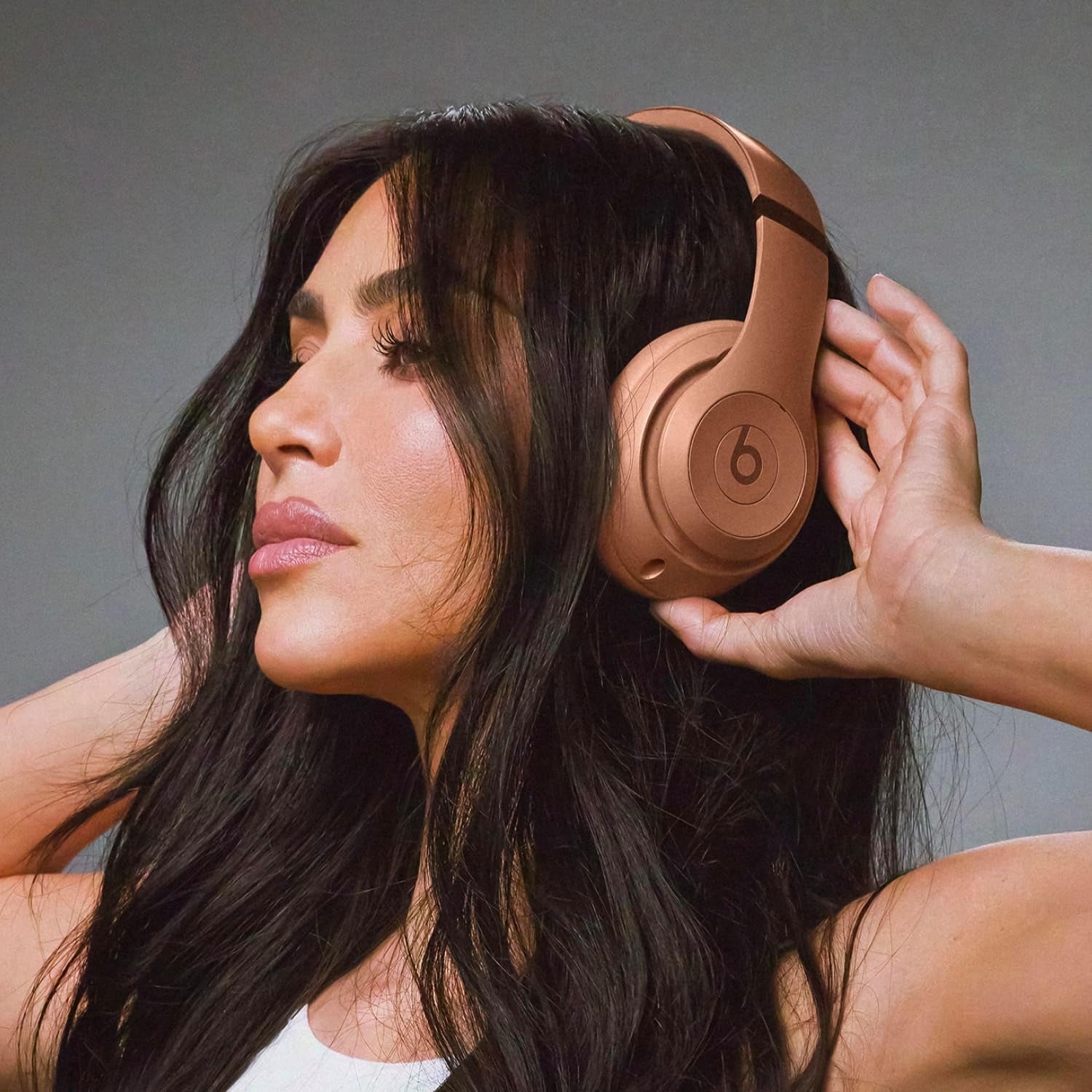 Studio Pro X Kim Kardashian – Bluetooth Noise Cancelling Headphones,Personalized Spatial Audio, USB-C Lossless Audio, Apple & Android Compatibility, up to 40 Hours Battery Life - Dune