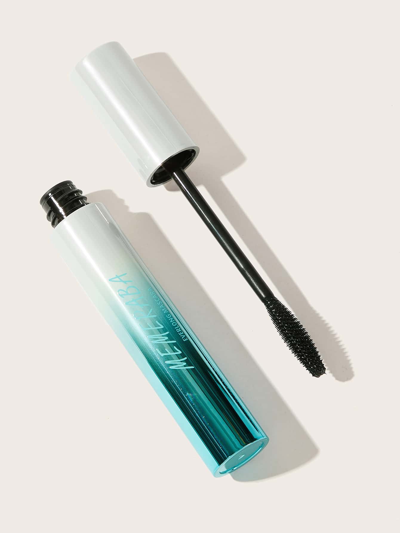 Waterproof Long Volumous Curling Mascara