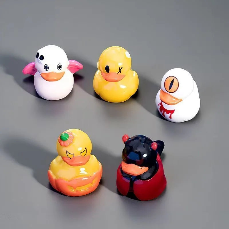 25PCS Mini Ducks Halloween