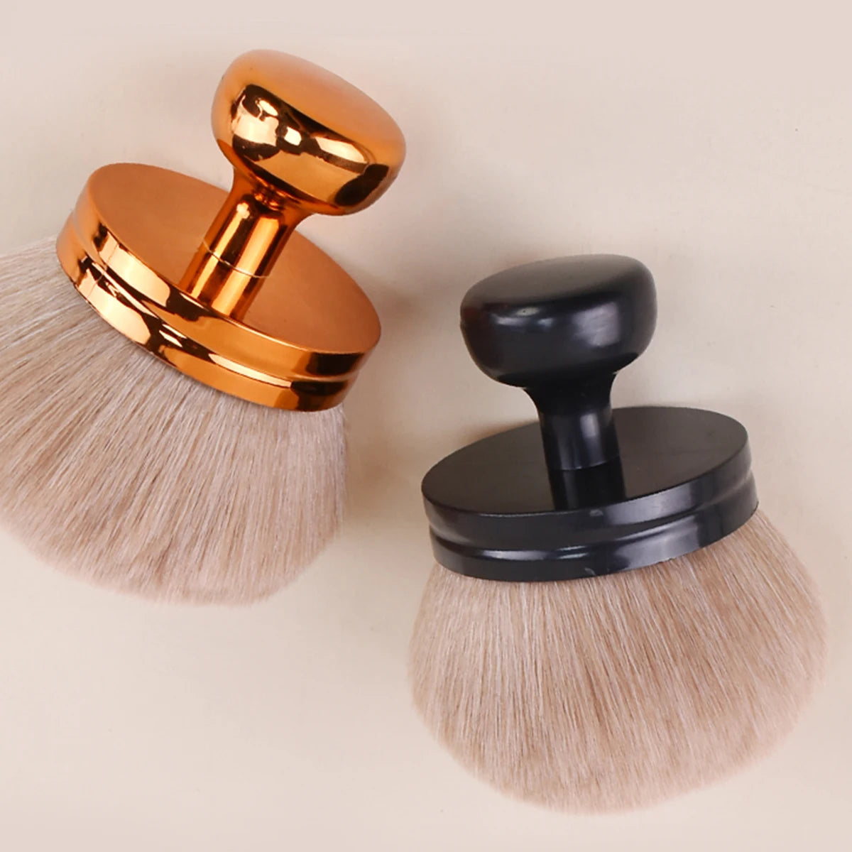 Kabuki Brush