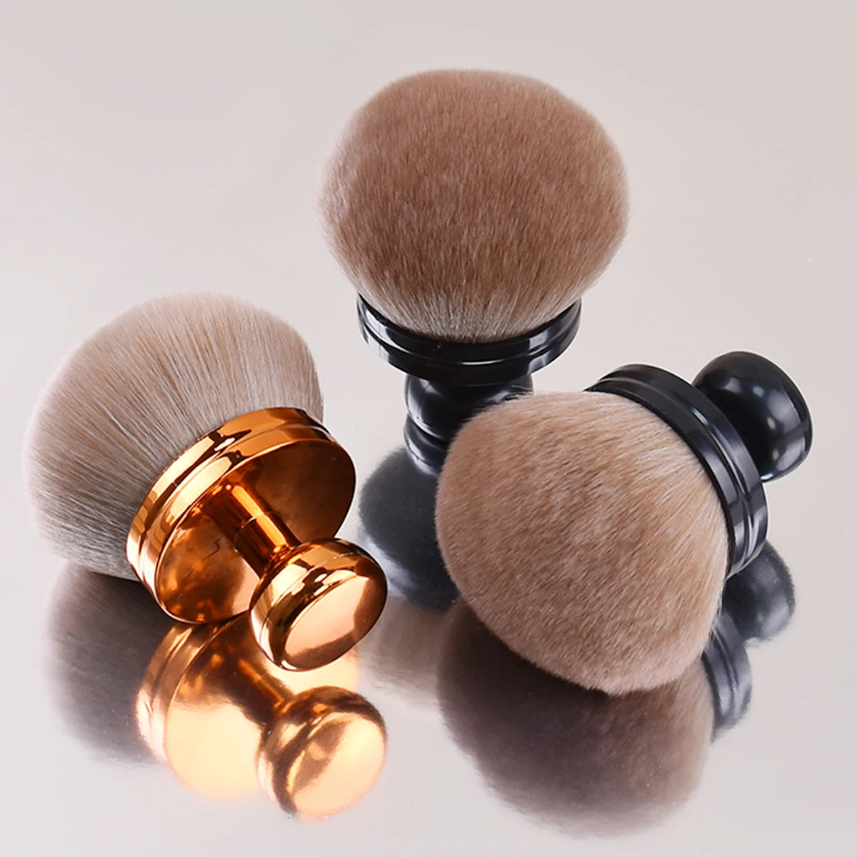 Kabuki Brush