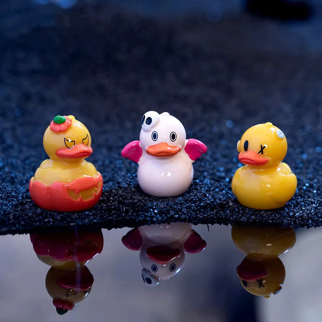 25PCS Mini Ducks Halloween