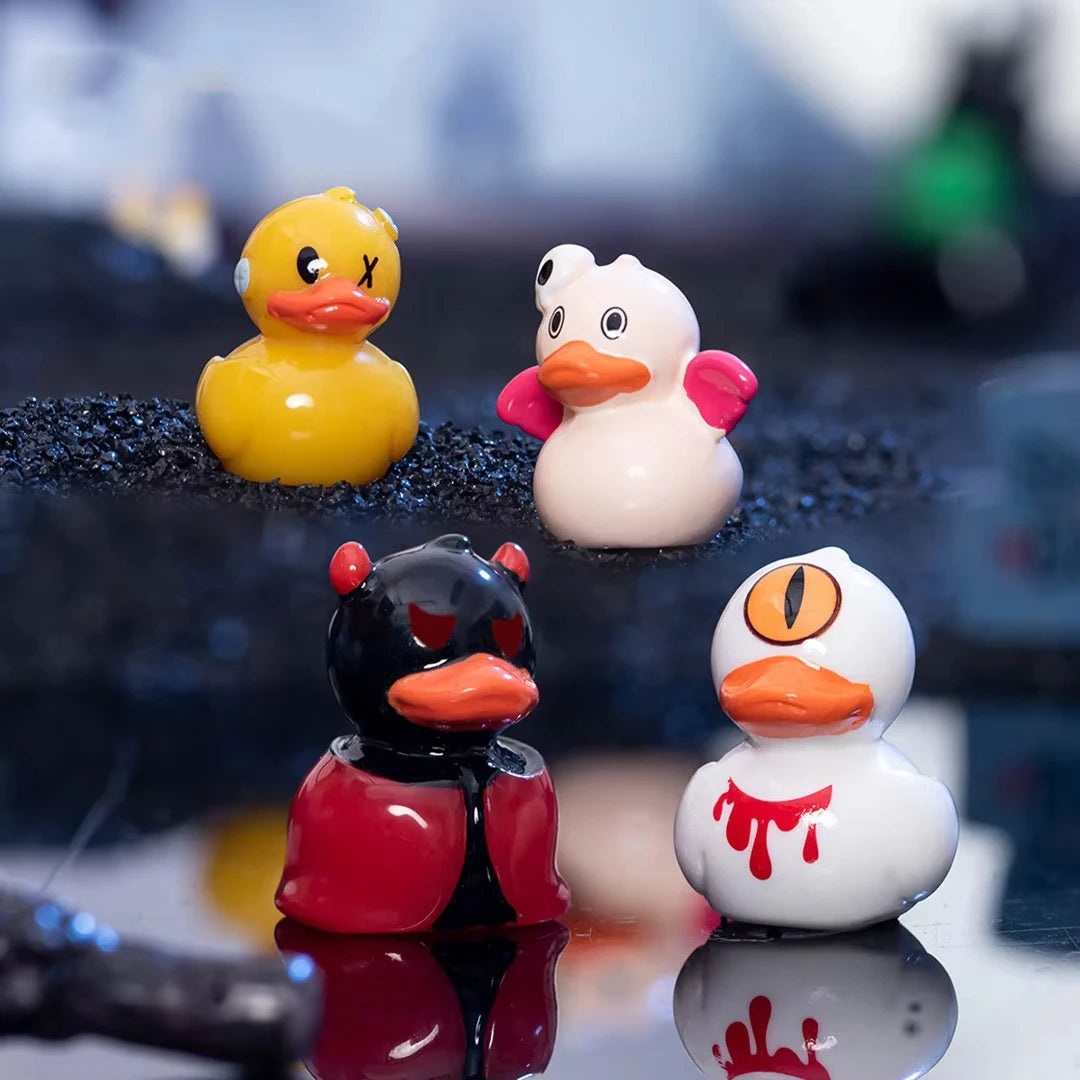 25PCS Mini Ducks Halloween