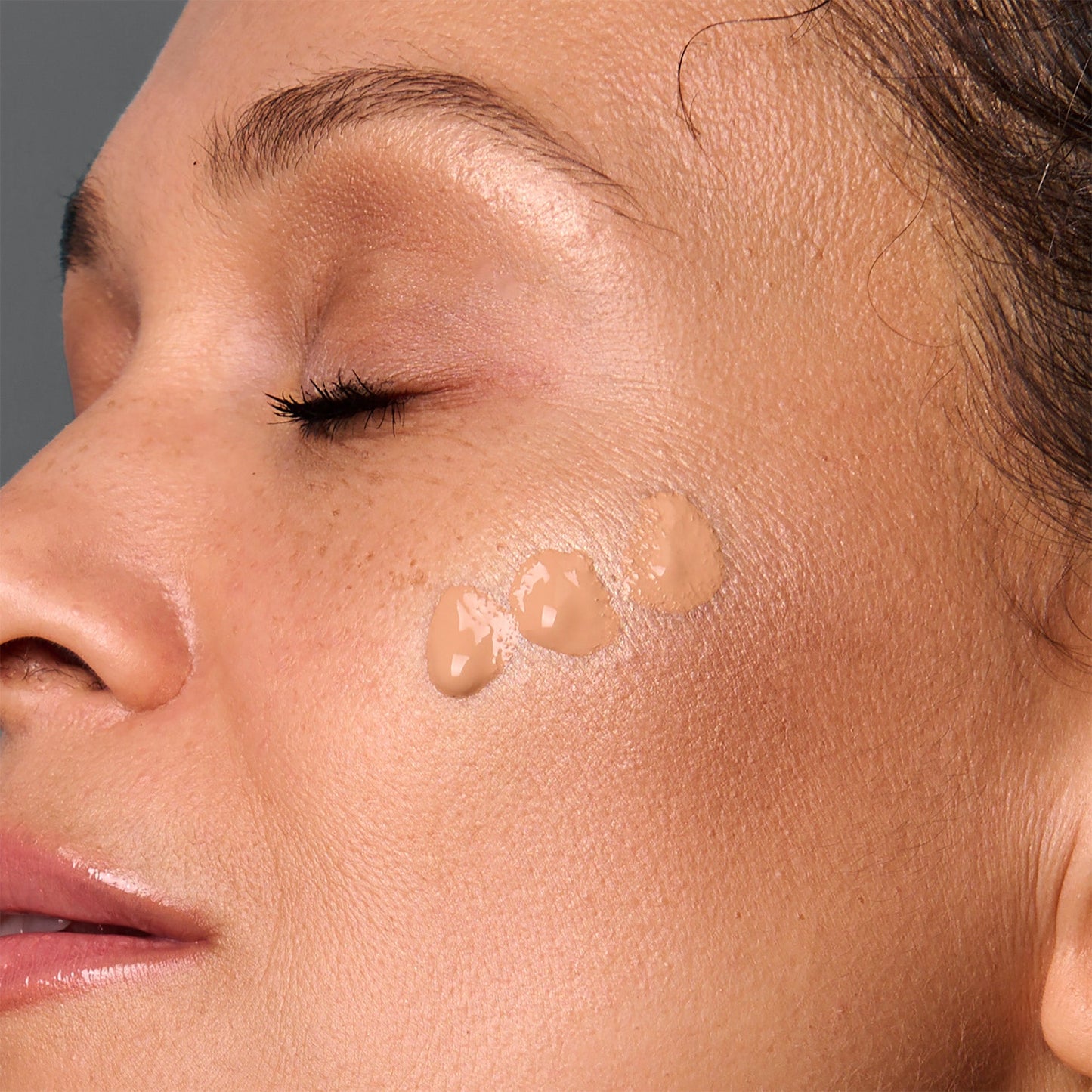 SMOOTH® Concealer & Foundation Duo – 2-in-1 Full Coverage Makeup